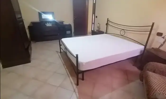 Rexer-Roccadaspide-Vendesi-appartamento-a-Roccadaspide-SA-CameraDaLetto