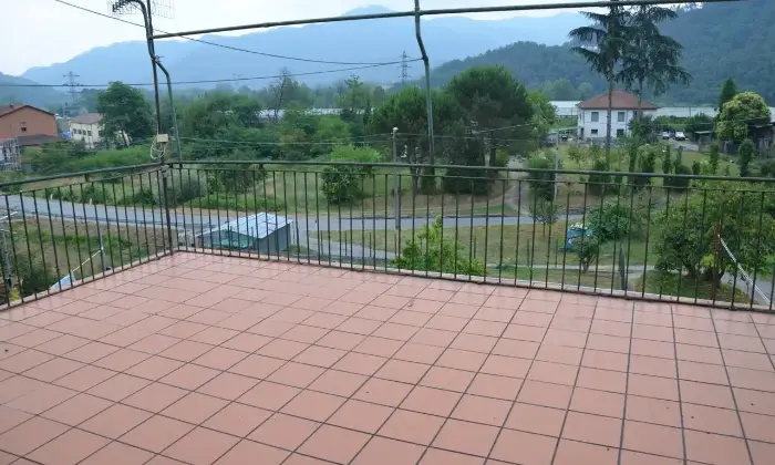 Rexer-Beverino-Vendesi-casa-semiindipendente-a-Cavanella-Vara-Terrazzo