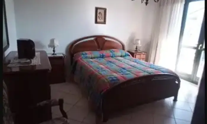 Rexer-Airasca-Villa-indipendente-in-vendita-in-via-Valdo-Fusi-ad-Airasca-CameraDaLetto