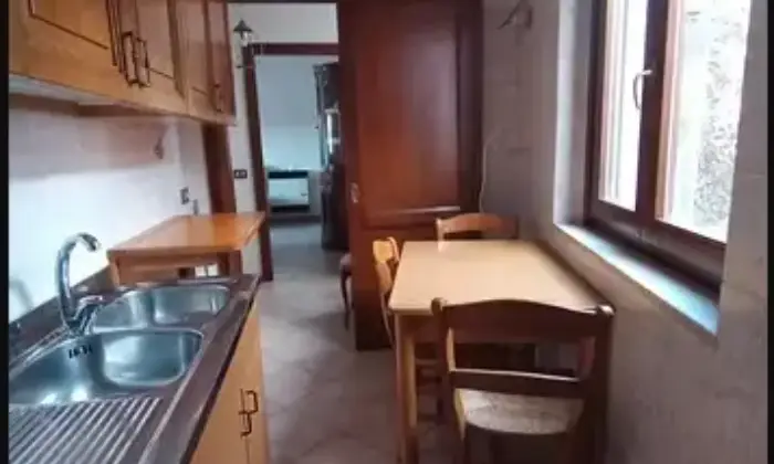 Rexer-Ploaghe-Vendesi-appartamento-in-Via-Iosto-a-PLOAGHE-Altro