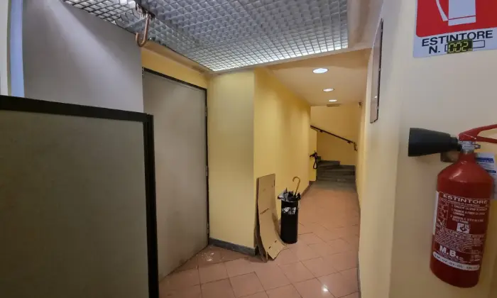 Rexer-MILANO-Ex-filiale-Bancaria-in-vendita-a-Milano-Altro