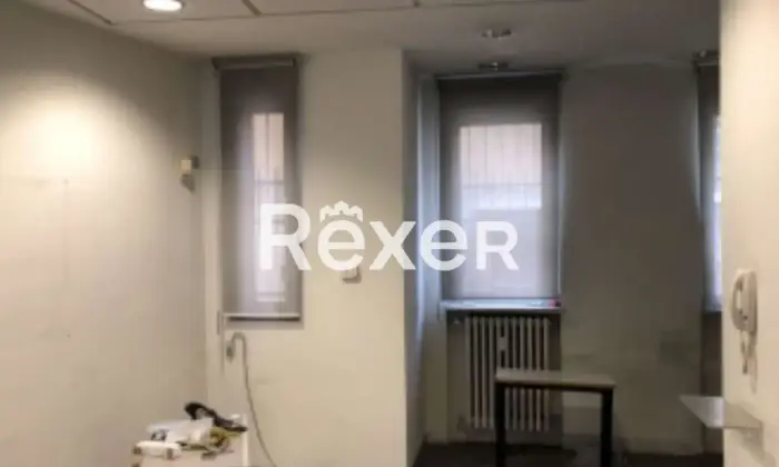 Rexer-MILANO-Ex-filiale-Bancaria-in-vendita-a-Milano-Altro