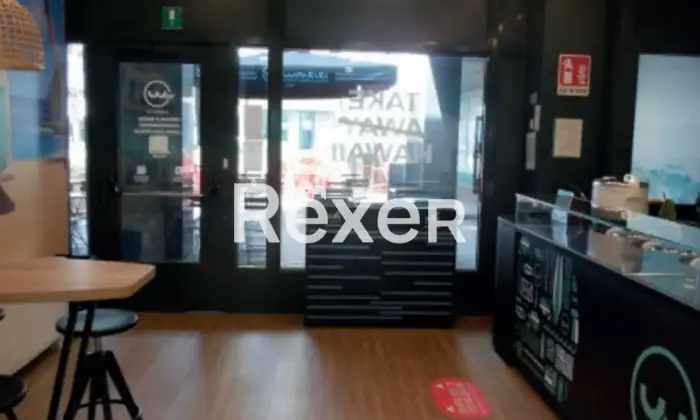 Rexer-VIMERCATE-Vimercate-MB-Ex-filiale-bancaria-con-due-unit-a-destinazione-posto-auto-Altro