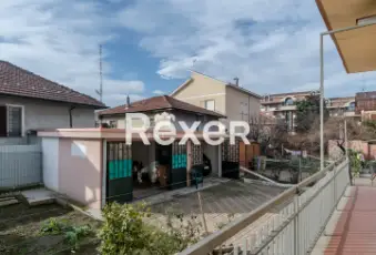 Rexer-NICHELINO-Nichelino-Appartamento-con-giardino-privato-e-due-box-auto-Terrazzo