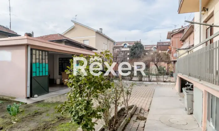 Rexer-NICHELINO-Nichelino-Appartamento-con-giardino-privato-e-due-box-auto-Terrazzo