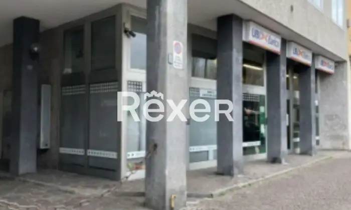 Rexer-MILANO-Ex-Filiale-Bancaria-in-vendita-a-Milano-Garage