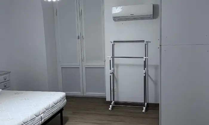 Rexer-Taranto-Vendesi-appartamento-pieno-centro-locato-Altro