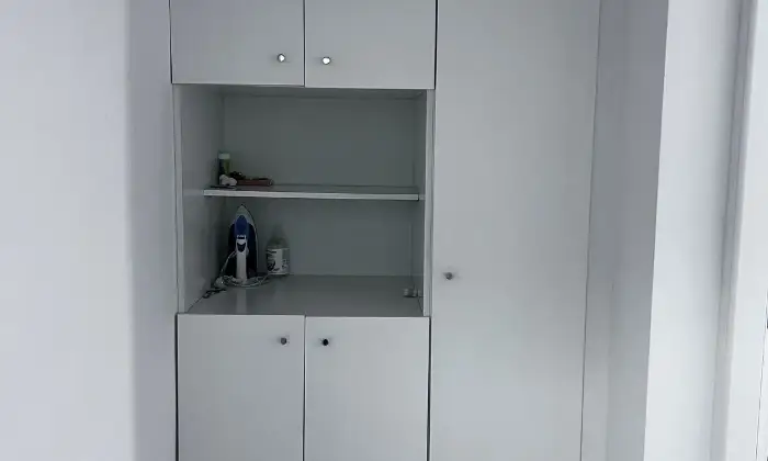 Rexer-Taranto-Vendesi-appartamento-pieno-centro-locato-Cucina