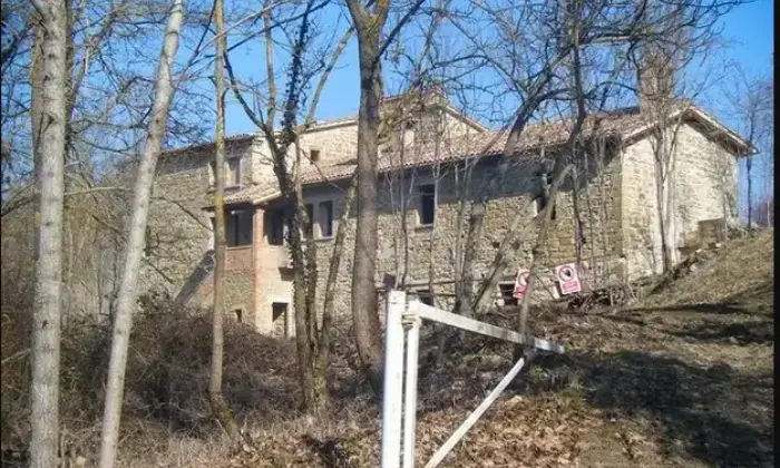Rexer-Gubbio-Casolare-in-vendita-in-frazione-Catignano-a-Gubbio-Giardino