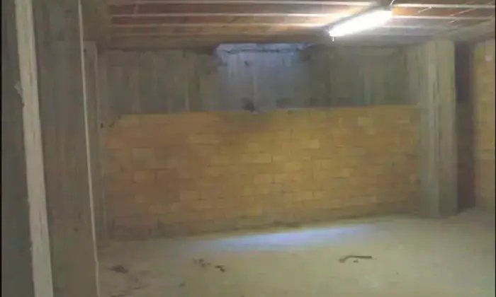 Rexer-Deruta-Garage-in-vendita-in-via-Tiberina-a-Deruta-Altro
