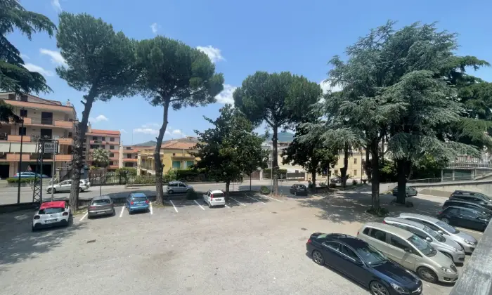 Rexer-Roccapiemonte-Locali-Commerciali-varie-metrature-Terrazzo
