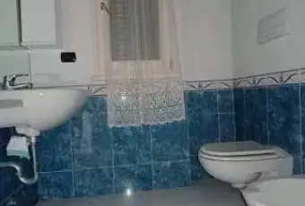 Rexer-Viareggio-Vendesi-appartamento-in-Via-Salvo-Dacquisto-a-VIAREGGIO-Bagno