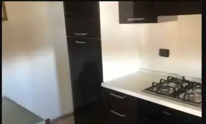 Rexer-Viareggio-Vendesi-appartamento-in-Via-Salvo-Dacquisto-a-VIAREGGIO-Cucina