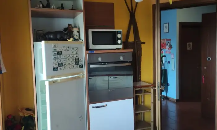 Rexer-Conegliano-Attico-in-vendita-in-via-Calabria-a-Conegliano-CUCINA