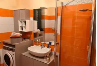 Rexer-Cavour-Appartamento-in-vendita-in-via-Dante-Alighieri-Cavour-BAGNO