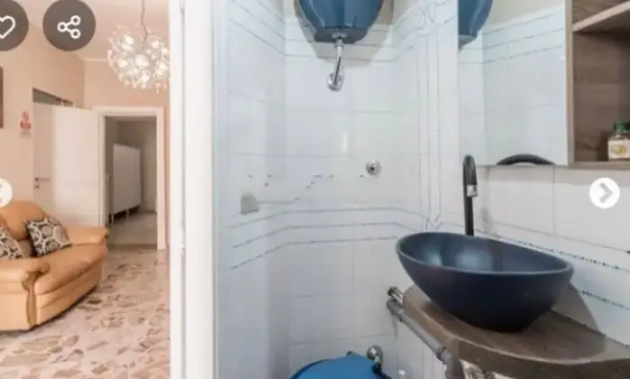 Rexer-Torremaggiore-Appartamento-su-due-piani-in-vendita-in-via-CairoliTorremaggiore-Bagno