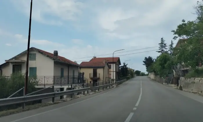 Rexer-Lanciano-Casa-indipendente-in-vendita-in-contrada-Torre-Marino-a-Lanciano-Terrazzo