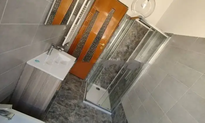 Rexer-LAquila-Villa-bifamiliare-via-Carlo-Chiarizia-Duomo-Fontana-Luminosa-LAquila-Bagno