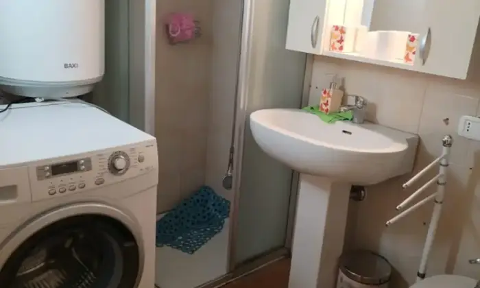 Rexer-Vasto-Mansarda-in-vendita-in-via-Grecale-a-Vasto-Bagno