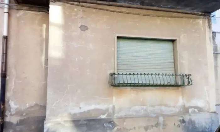 Rexer-Palmi-Vendesi-Bilocale-da-ristrutturare-in-Via-Rodi-a-Palmi-Altro