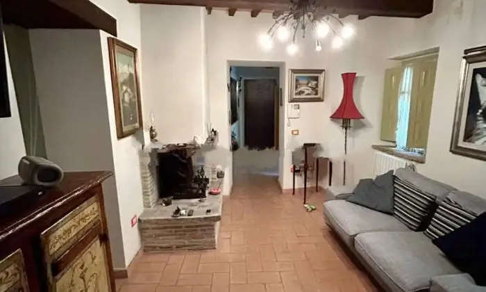 Rexer-Cagli-Vendesi-Bilocale-corso-Settembre-Centro-Cagli-Altro