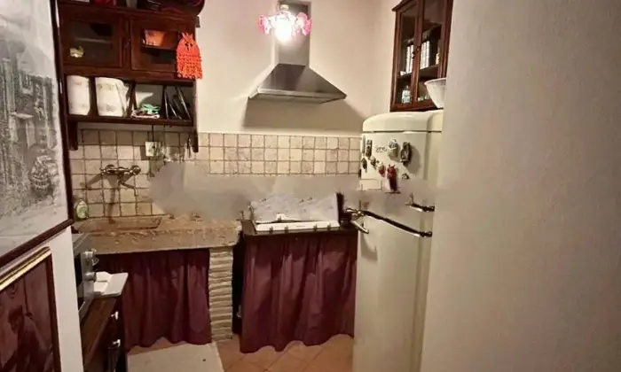 Rexer-Cagli-Vendesi-Bilocale-corso-Settembre-Centro-Cagli-Cucina