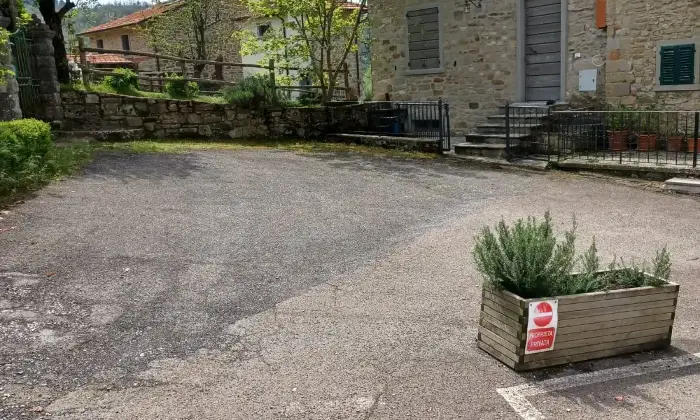 Rexer-Pratovecchio-Stia-ANTICO-CASALE-RISTRUTTURATO-in-via-Casalino-borgo-frazione-di-Pratovecchio-Stia-Giardino