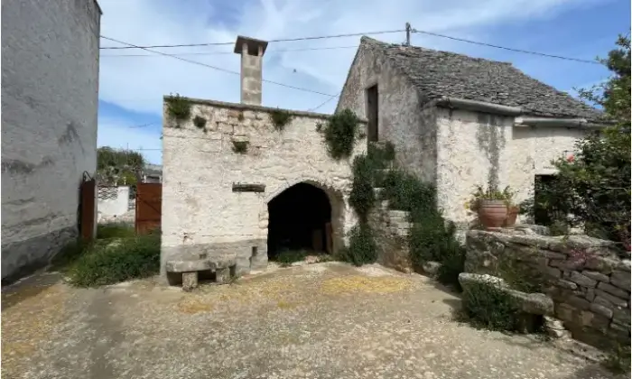 Rexer-Locorotondo-Casale-in-vendita-in-contrada-Cerrosa-a-Locorotondo-Terrazzo