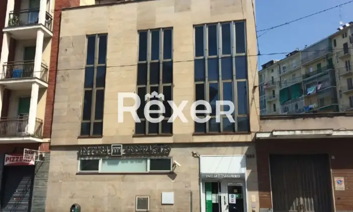 Rexer-TORINO-Ex-filiale-bancaria-in-fabbricato-cieloterra-Terrazzo