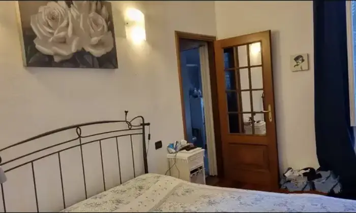 Rexer-La-Spezia-Vendesi-appartamento-a-LA-SPEZIA-CameraDaLetto