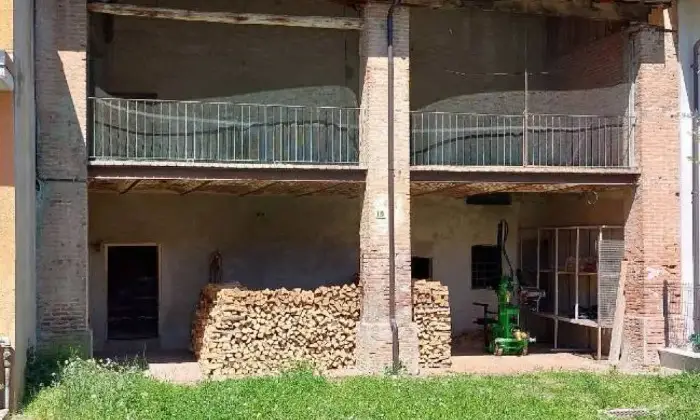 Rexer-Boves-Rustico-in-vendita-in-via-Santuario-a-Boves-Giardino