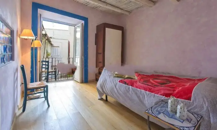 Rexer-Ischia-Appartamento-in-vendita-via-Seminario-Centro-Ischia-CAMERA-DA-LETTO