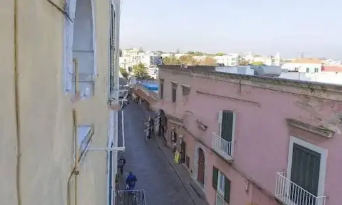 Rexer-Ischia-Appartamento-in-vendita-via-Seminario-Centro-Ischia-ALTRO