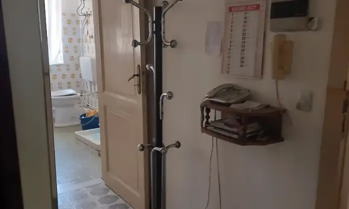 Rexer-Gaggi-CasaIndipendente-in-Via-Roma-Gaggi-Bagno