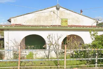 Rexer-Castelnuovo-Cilento-Villa-indipendente-unifamiliare-da-ristrutturare-a-Castelnuovo-Cilento-Giardino