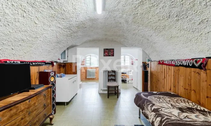 Rexer-Pasturo-Appartamento-a-Pasturo-Tranquillit-e-Comfort-nel-Cuore-della-Valsassina-SALONE