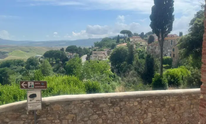Rexer-Terricciola-Villetta-indipendente-al-grezzo-in-via-delle-Ripe-a-Terricciola-TERRAZZO