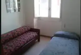 Rexer-Casamicciola-Terme-Appartamento-in-via-Rione-Alcide-De-Gasperi-a-Casamicciola-Terme-CameraDaLetto