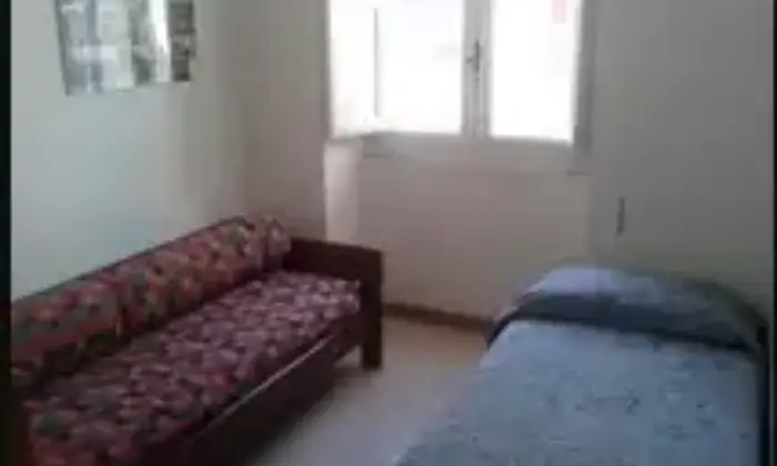 Rexer-Casamicciola-Terme-Appartamento-in-via-Rione-Alcide-De-Gasperi-a-Casamicciola-Terme-CameraDaLetto
