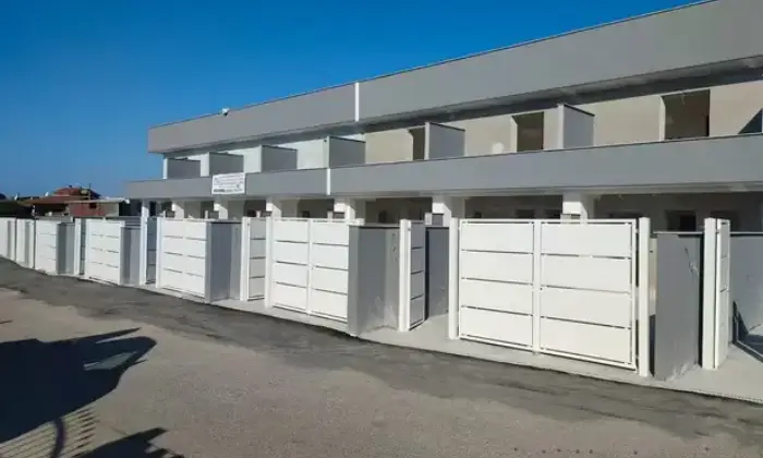 Rexer-Ardea-Villetta-su-livelli-ad-Ardea-RM-Garage