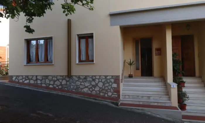 Rexer-Pomarance-Vendesi-appartamento-in-Via-Giotto-a-POMARANCE-Altro