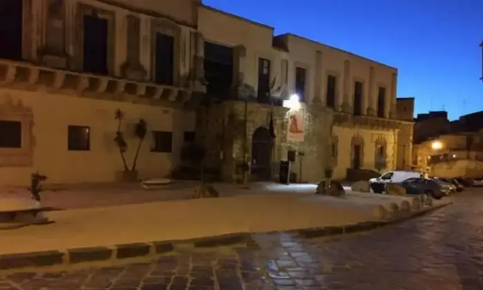 Rexer-Caltanissetta-Appartamento-in-Vendita-in-Largo-Barile-a-Caltanissetta-Terrazzo