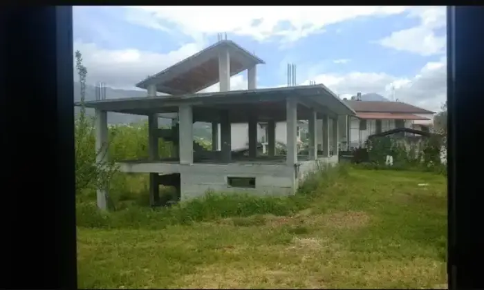 Rexer-Cervaro-Immobile-in-via-Santa-Maria-di-Trocchio-a-Cervaro-Giardino