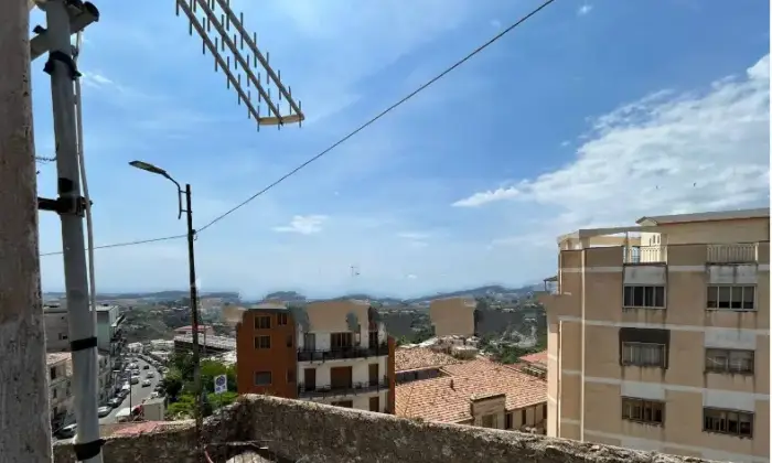 Rexer-Catanzaro-Trilocale-Vico-Carbone-Centro-Storico-Catanzaro-Terrazzo