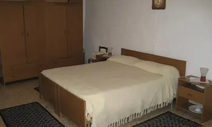 Rexer-Scano-di-Montiferro-Vendesi-casa-indipendente-a-SCANO-DI-MONTIFERRO-CameraDaLetto