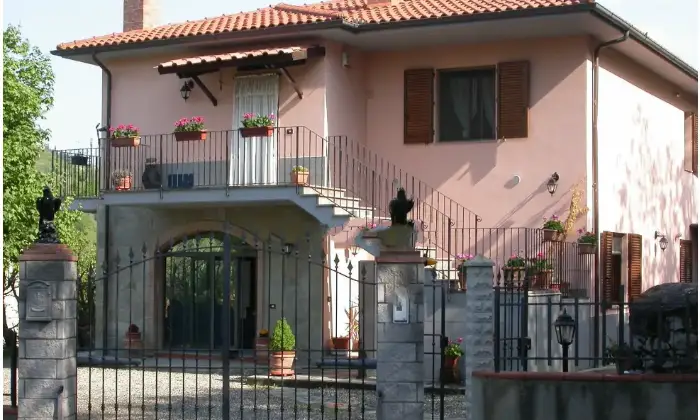 Rexer-Gaiole-in-Chianti-Villa-in-vendita-in-via-Baccio-BandinelliGaiole-in-Chianti-Terrazzo