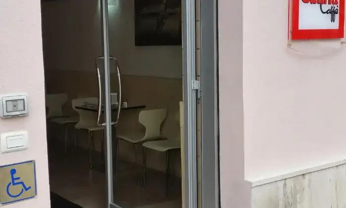 Rexer-Brindisi-Centro-Locale-Commerciale-o-Studio-Medico-mq-Altro