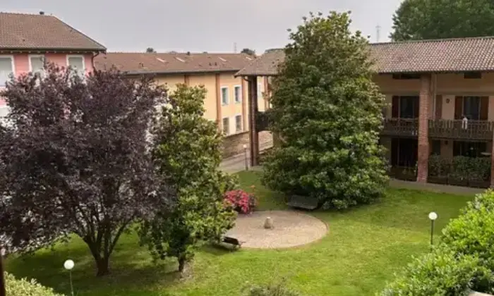 Rexer-Albairate-Appartamento-fortunato-Giardino