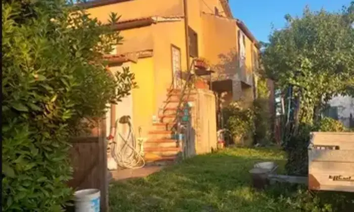 Rexer-Scansano-Vendesi-casa-in-maremma-toscana-indipendente-in-Scansano-Giardino