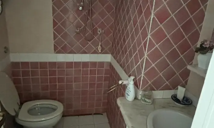 Rexer-Barano-dIschia-Fitto-settimanale-al-giorno-Bagno